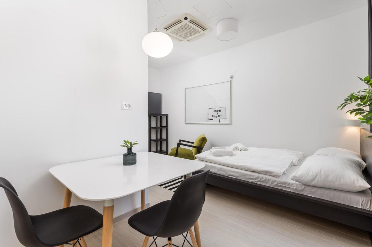 Apartments Harbour View リエカ エクステリア 写真