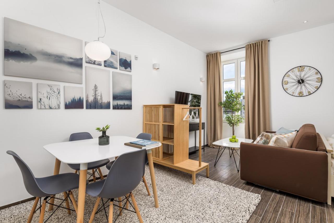 Apartments Harbour View リエカ エクステリア 写真